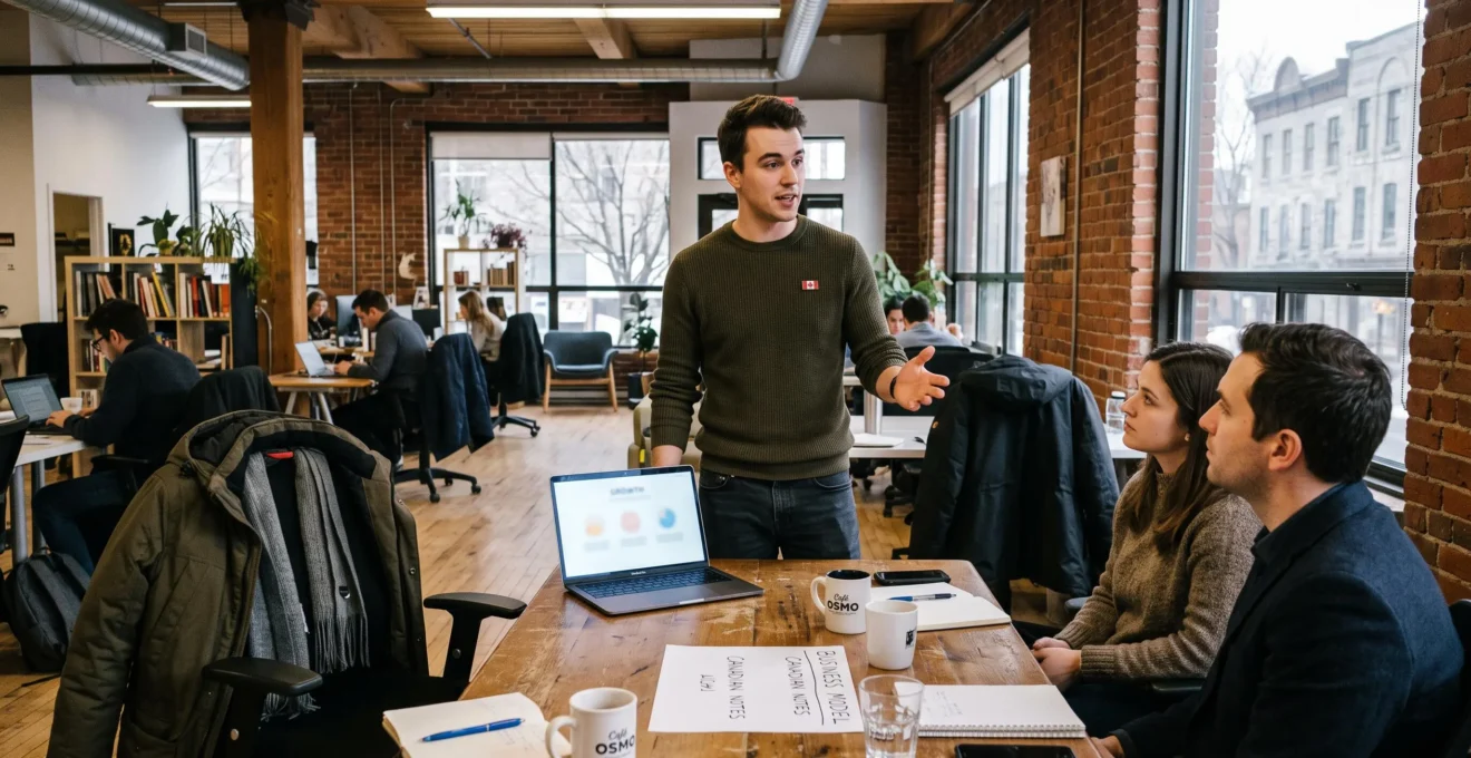 Une entrepreneure présente sa promesse commerciale à deux prospects attablés dans un espace de coworking montréalais